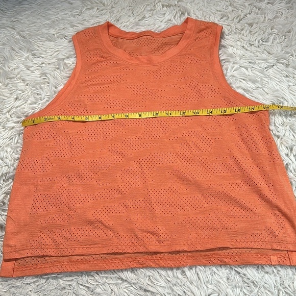Lululemon Train to Be Tank Dot Camo Golden Apricot - Picture 2 of 6